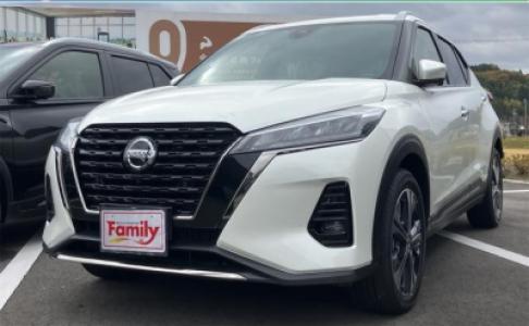 2024 NISSAN KICKS X