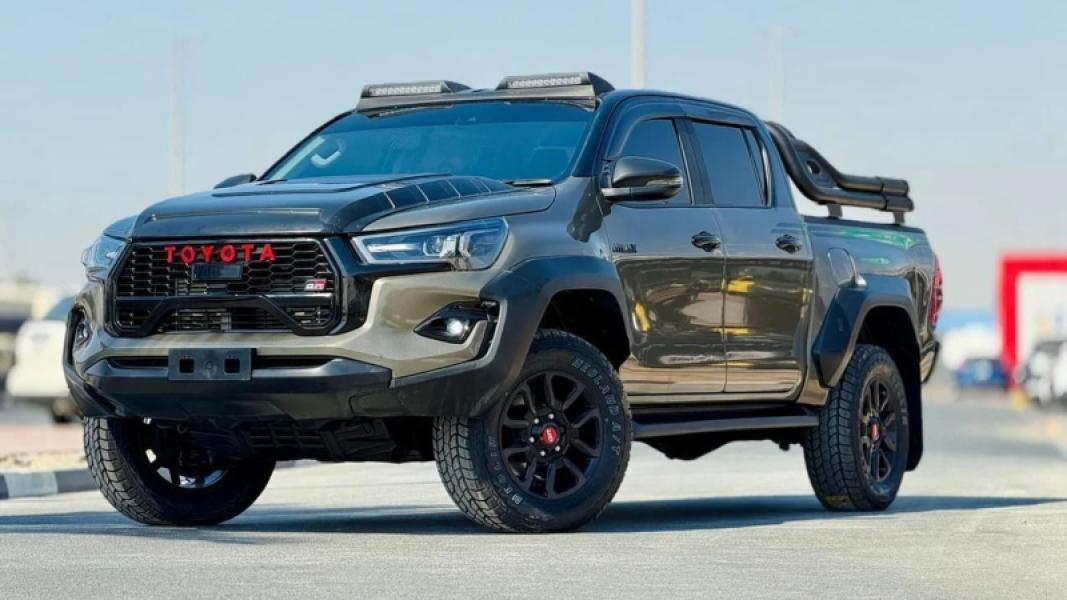 2024 TOYOTA Hilux  ADVENTURE GR